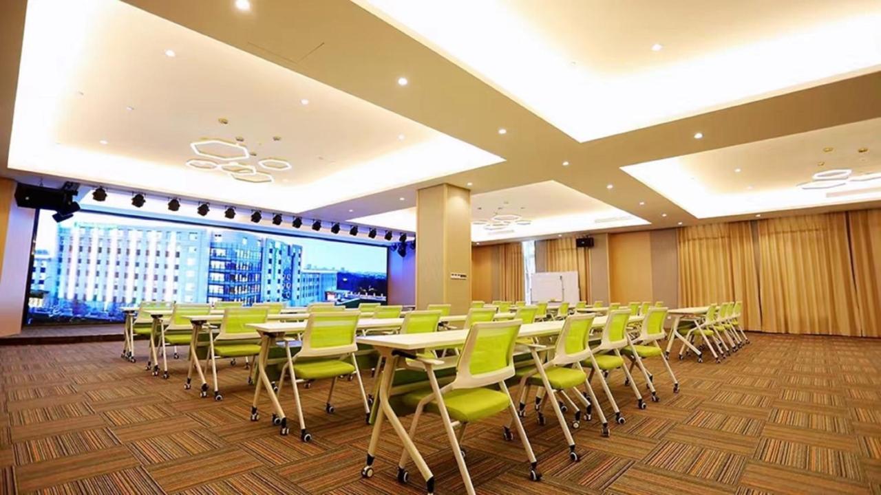 Holiday Inn Shanghai Dishui Lake By Ihg Nanhuj Kültér fotó