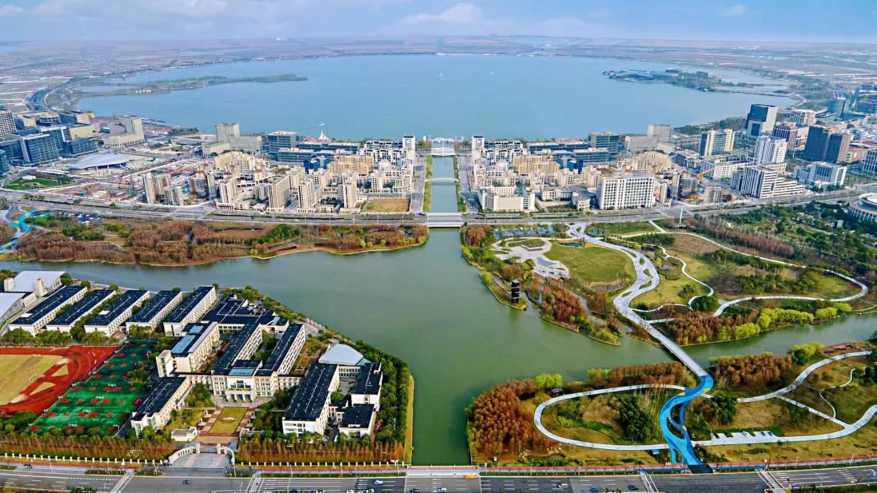 Holiday Inn Shanghai Dishui Lake By Ihg Nanhuj Kültér fotó